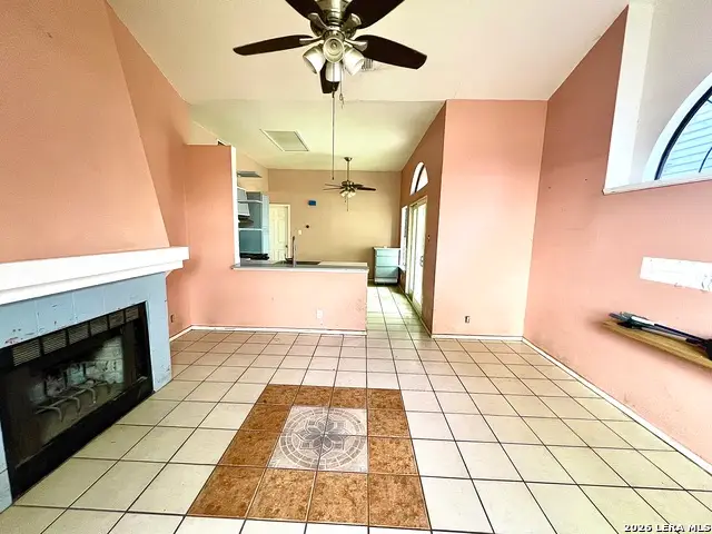 10231 Sunset Fld, San Antonio, TX 78245 - #2