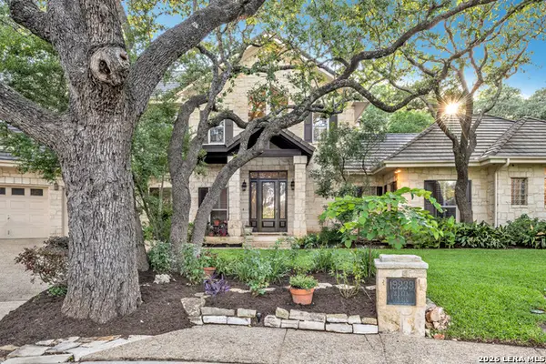 19239 Reata Trail, San Antonio, TX 78258
