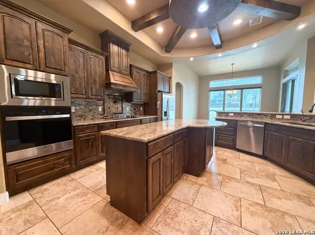 105 E Eden Vly, Adkins, TX 78101 - #2