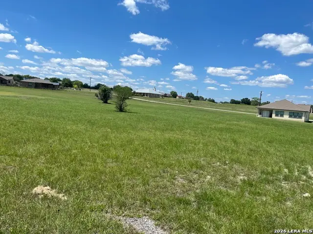 501 Spanish Grant Cir, Bandera, TX 78003 - #3