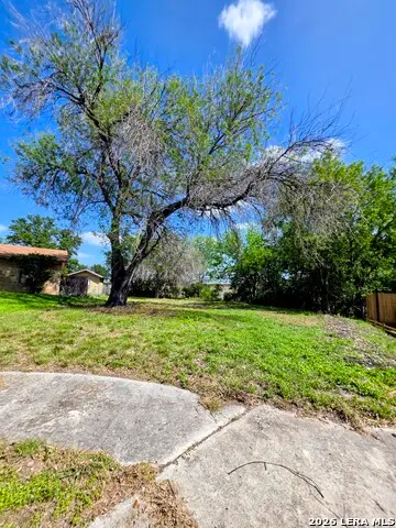 110 Zeuty St, San Antonio, TX 78227 - #3