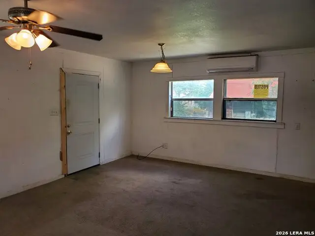 616 Albert, San Antonio, TX 78207 - #2