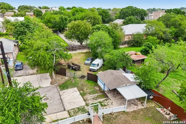 8101 & 8103 Janda Susan Rd, San Antonio, TX 78209 - #2