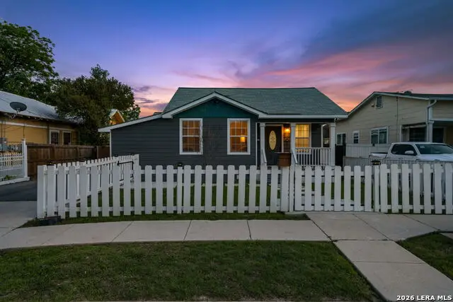1910 W Craig Pl, San Antonio, TX 78201 - #1