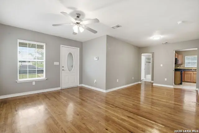939 John Page Dr, San Antonio, TX 78228 - #3