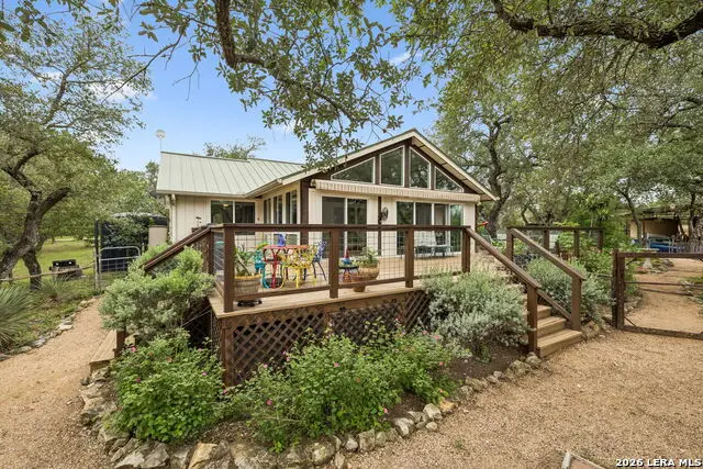 300 Bluff Rd, Spicewood, TX 78669 - #2
