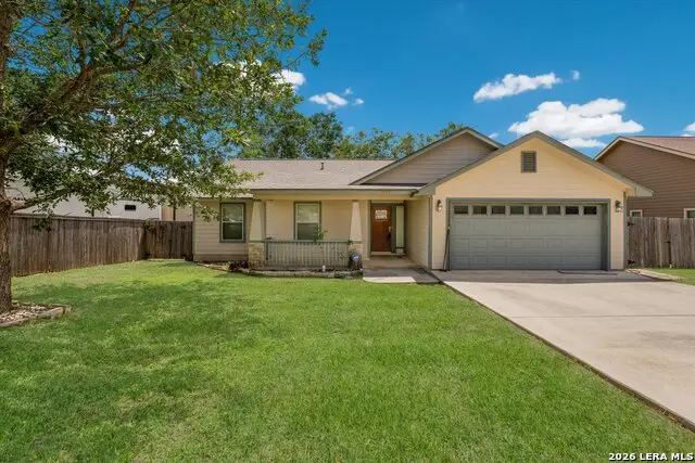 1023 3rd St, Floresville, TX 78114 - #1