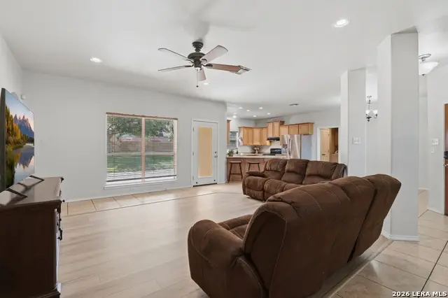 230 Yorktown, Pleasanton, TX 78064 - #3