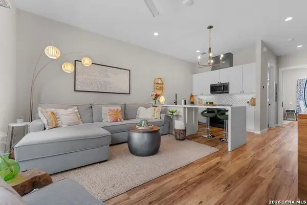 1208 N Academy Ave #UNIT 3104, New Braunfels, TX 78130