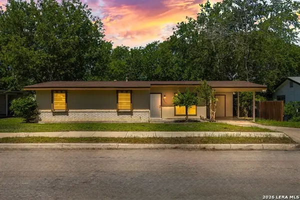 4863 Castle Shield, San Antonio, TX 78218