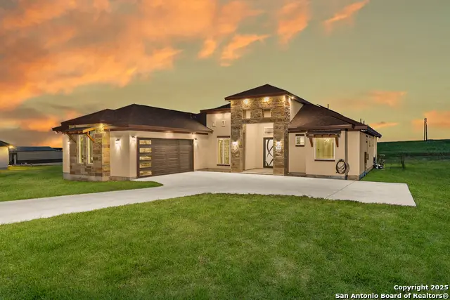140 Summer Meadow Dr, La Vernia, TX 78121 - #3
