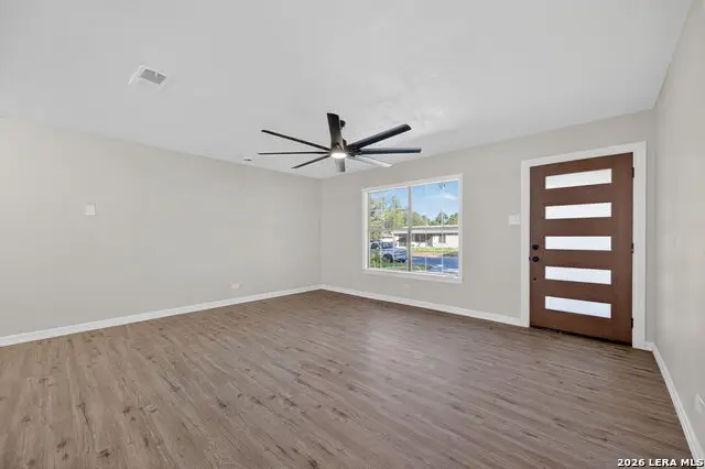 4426 Newcome Dr, San Antonio, TX 78229 - #3