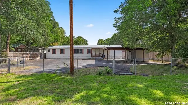 276 Riverview Ter, Seguin, TX 78155 - #1