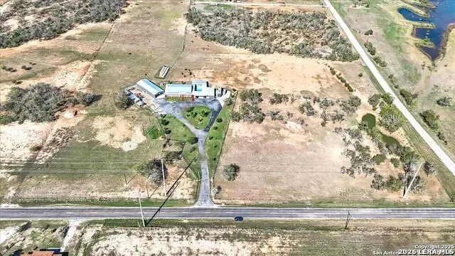 6653 Fm 539, Floresville, TX 78114 - #1