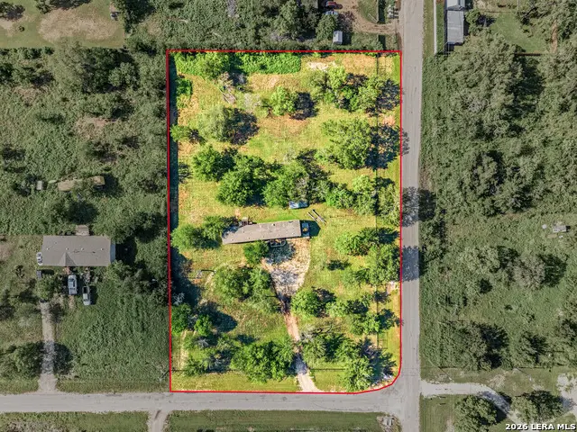 651 County Road 4647, Hondo, TX 78861 - #1