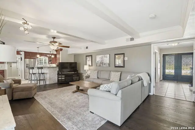 301 Squires Row, Castle Hills, TX 78213 - #3