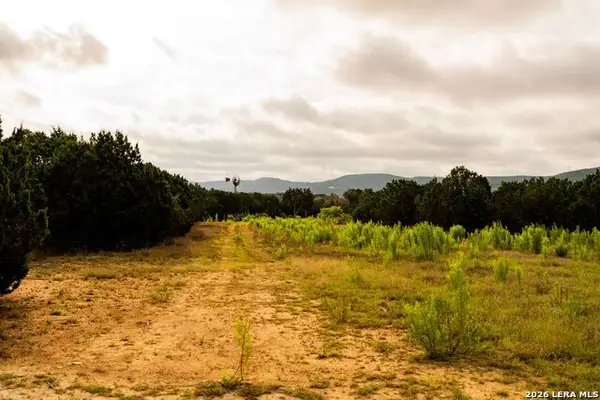 3584 Privilege Creek Road, Bandera, TX 78063