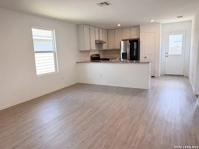 5829 Texas Spur, Seguin, TX 78155 - #3