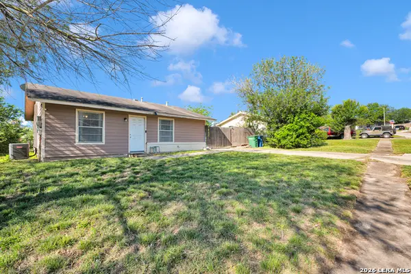 6218 Stone Valley Drive, San Antonio, TX 78242