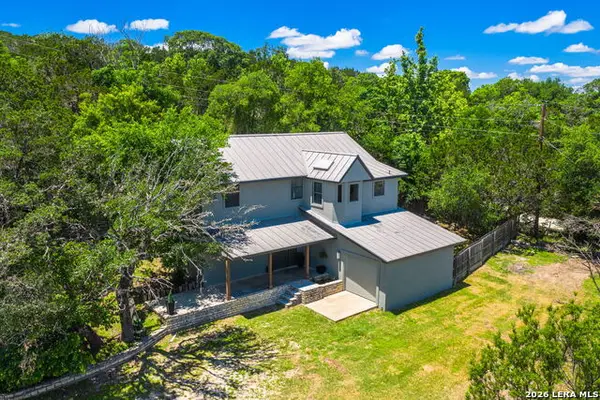 109 Debra Lane, Kerrville, TX 78028