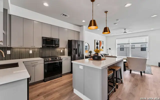 1208 N Academy #UNIT 3205, New Braunfels, TX 78130 - #1
