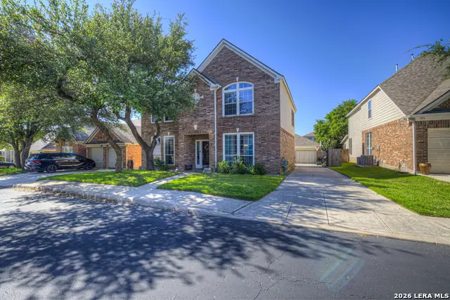 2738 Summit Vw, San Antonio, TX 78261 - #3