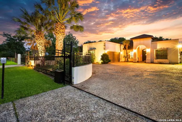 1426 Napier Ave, San Antonio, TX 78214 - #3