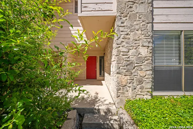 829 W Bitters Rd #APT 502, San Antonio, TX 78216 - #3