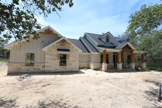1118 Humming Bird Ln, Adkins, TX 78101 - #2