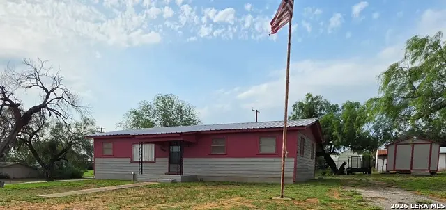 508 Nueces, Cotulla, TX 78014 - #1