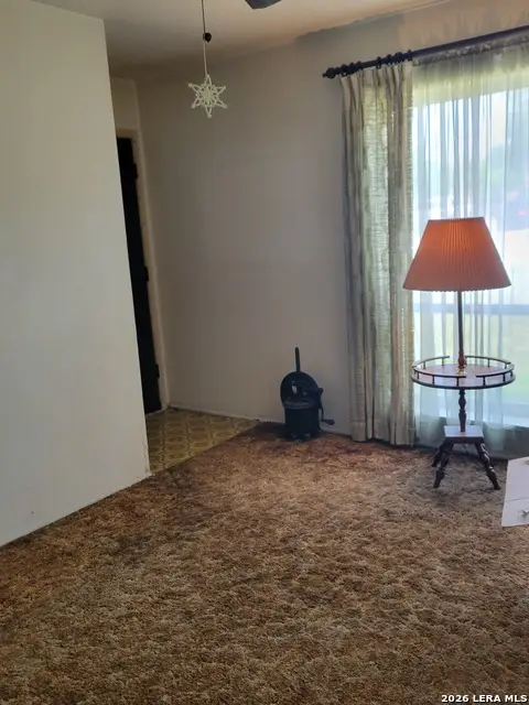 4202 Avenida Prima St, San Antonio, TX 78233 - #2