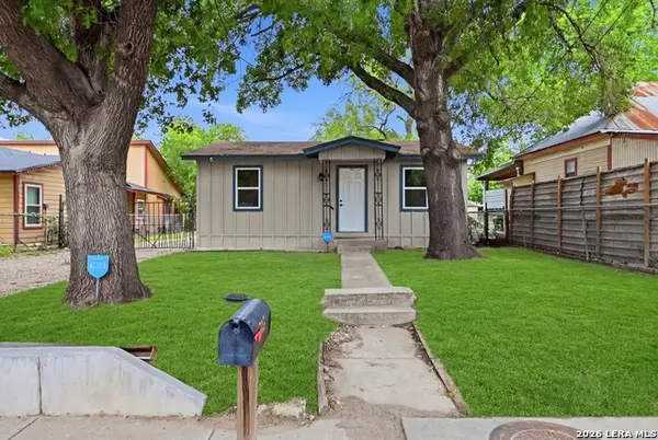 715 W Vestal Pl, San Antonio, TX 78221