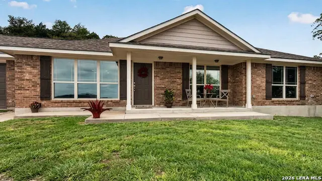 142 Harbour Vw, Lakehills, TX 78063 - #1