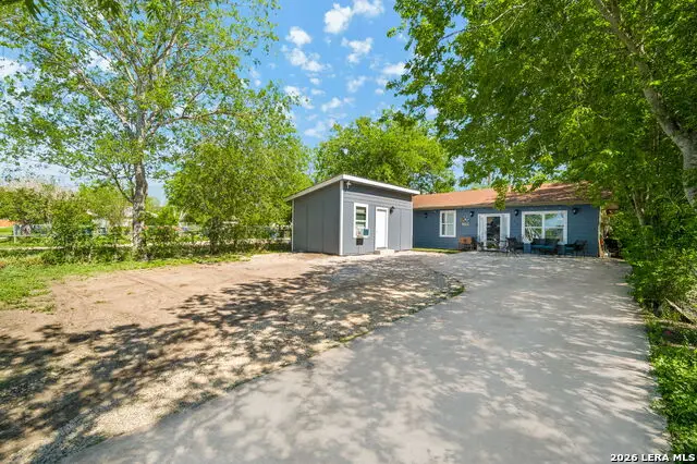 512 Stratford Ct, San Antonio, TX 78223 - #2
