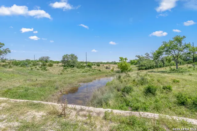300 N Peterson Farm Rd, Kerrville, TX 78028 - #2