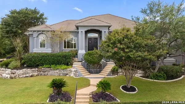 2022 Via Vineda, San Antonio, TX 78258