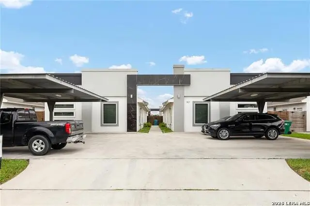 907 W Carmel Avenue, Pharr, TX 78577 - #1