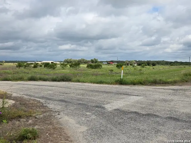 000 Highway 173, Hondo, TX 78861 - #1