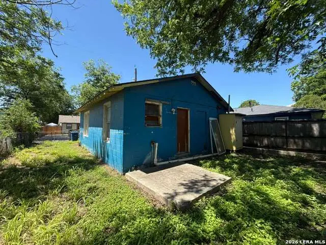 111 Huerta St, San Antonio, TX 78207 - #3