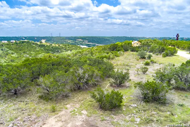 134 Mesa Vista Ln, Kerrville, TX 78028 - #2