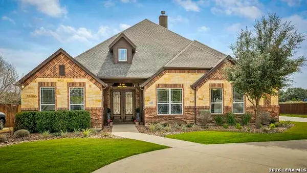 30392 Setterfeld Cir, Fair Oaks Ranch, TX 78015