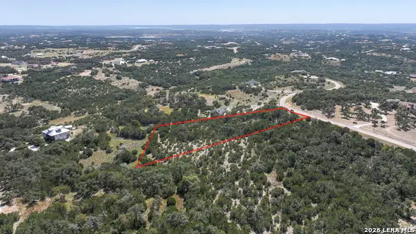 564 Rock Trail Pl, Spring Branch, TX 78070