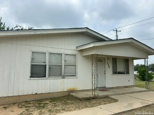 502 Alamo St, Crystal City, TX 78839 - #1