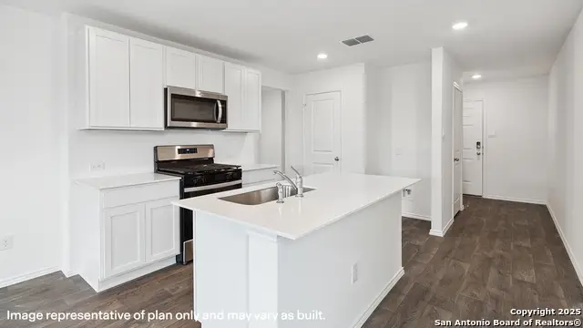 5454 Hubbardston, San Antonio, TX 78252 - #3