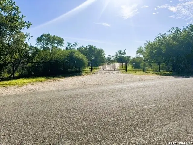 4101 Quihi-castroville, Hondo, TX 78861 - #1