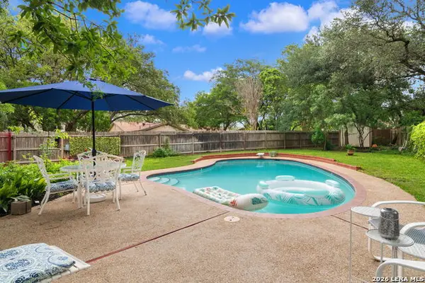 110 Kettle Cv, Universal City, TX 78148