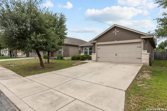 2527 Gato Del Sol, San Antonio, TX 78245 - #3