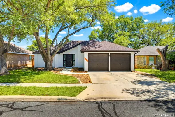 8114 Forest Bow, Live Oak, TX 78233