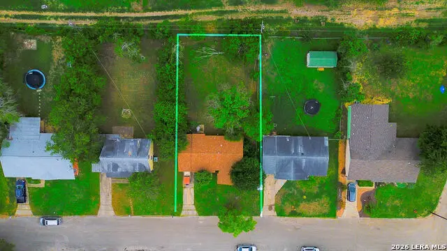 811 Stonegate Dr, Universal City, TX 78148 - #3
