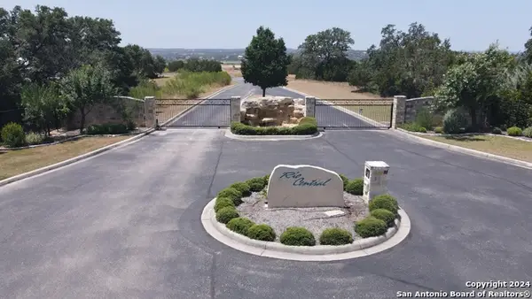 1235 Rio Central, Spring Branch, TX 78070